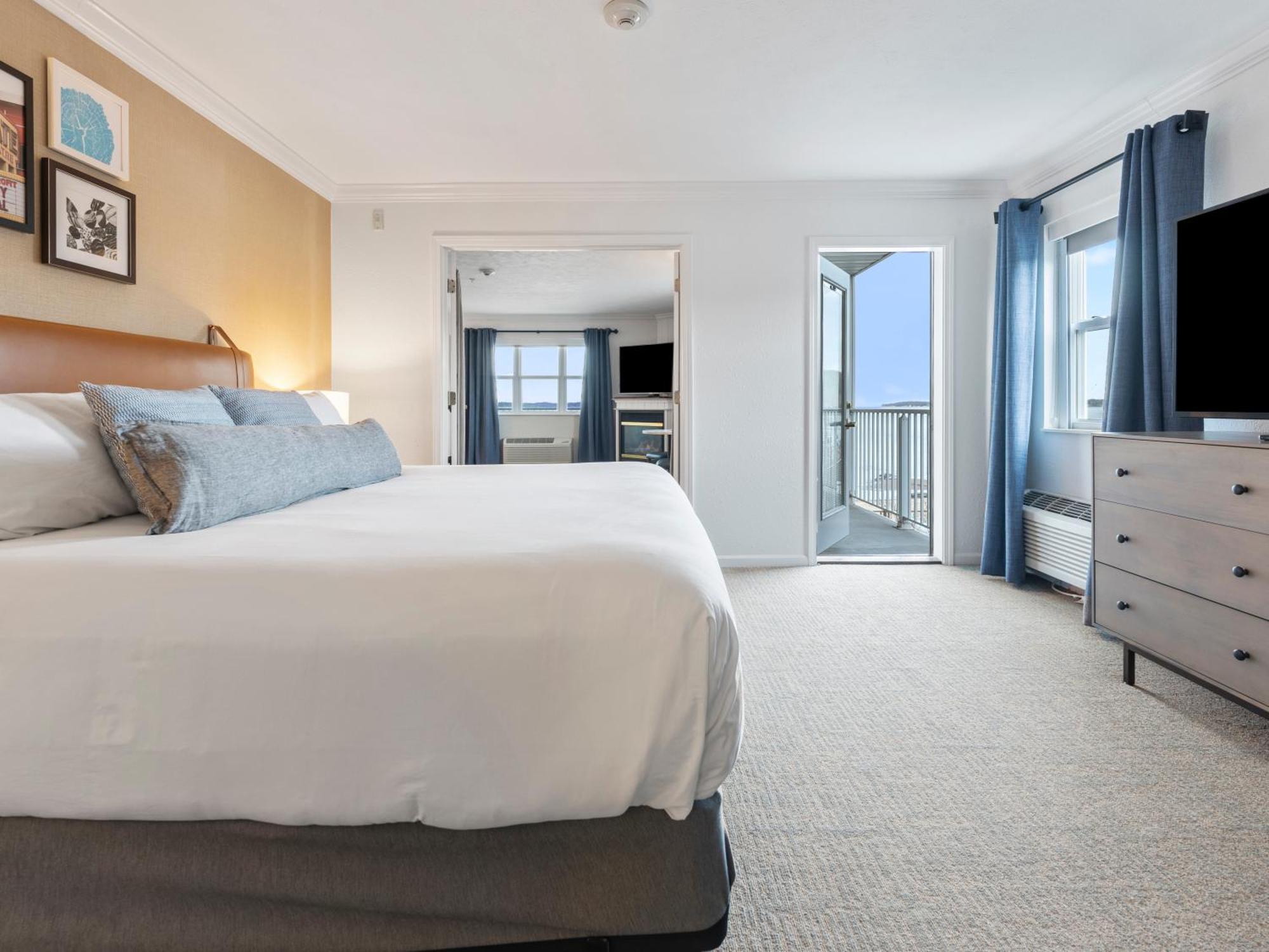 Cherry Tree Inn & Suites Traverse City Buitenkant foto
